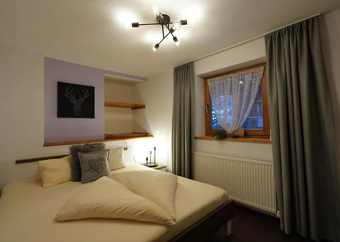 Am Martinsplatz Ehrwald